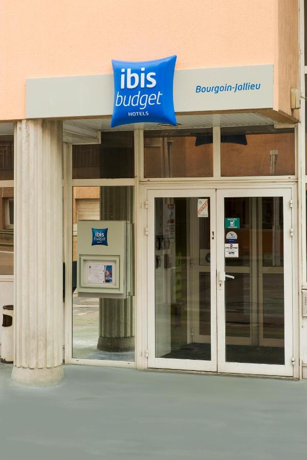 Ibis Budget Bourgoin Jallieu Centre Экстерьер фото