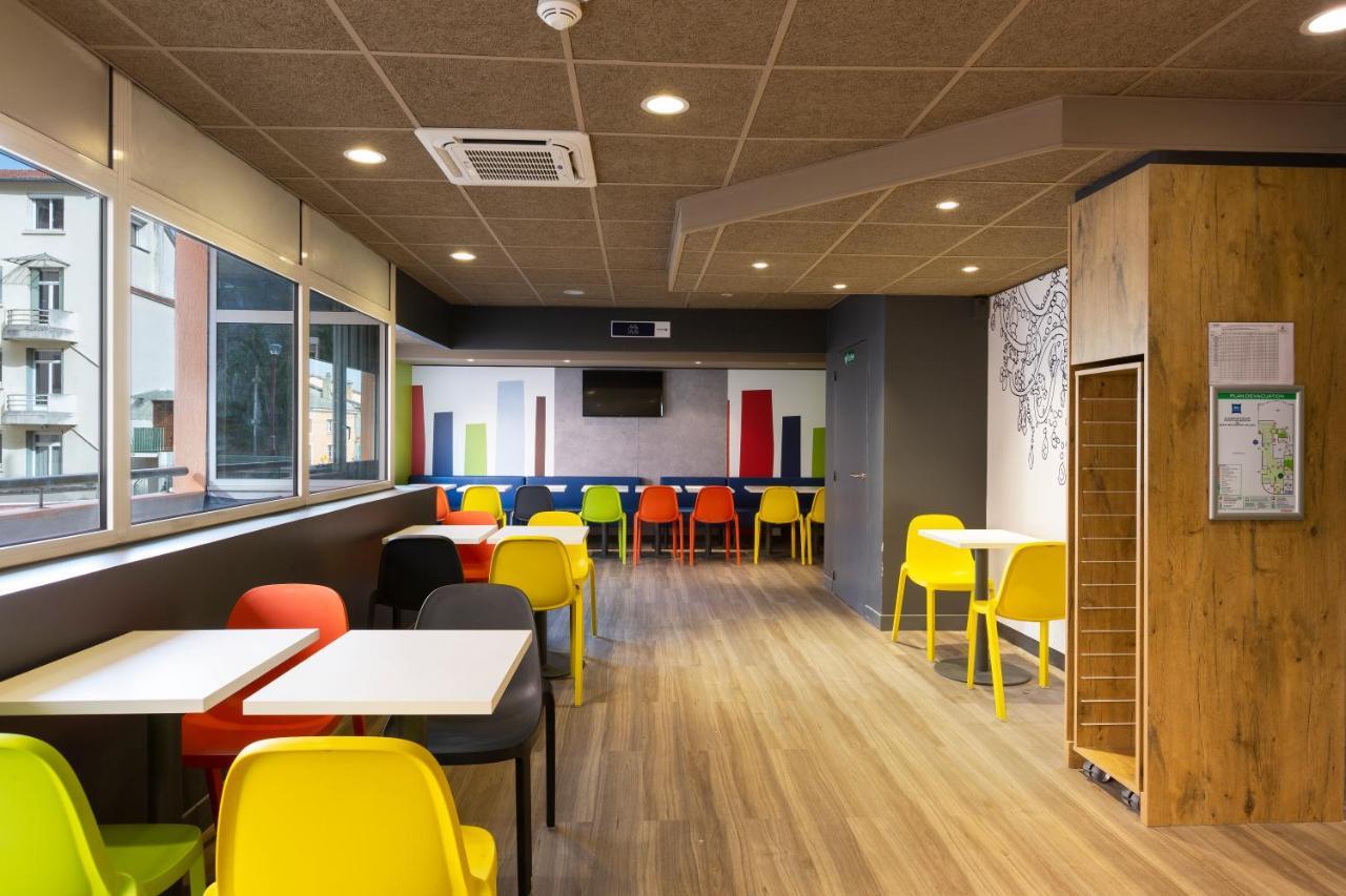 Ibis Budget Bourgoin Jallieu Centre Экстерьер фото